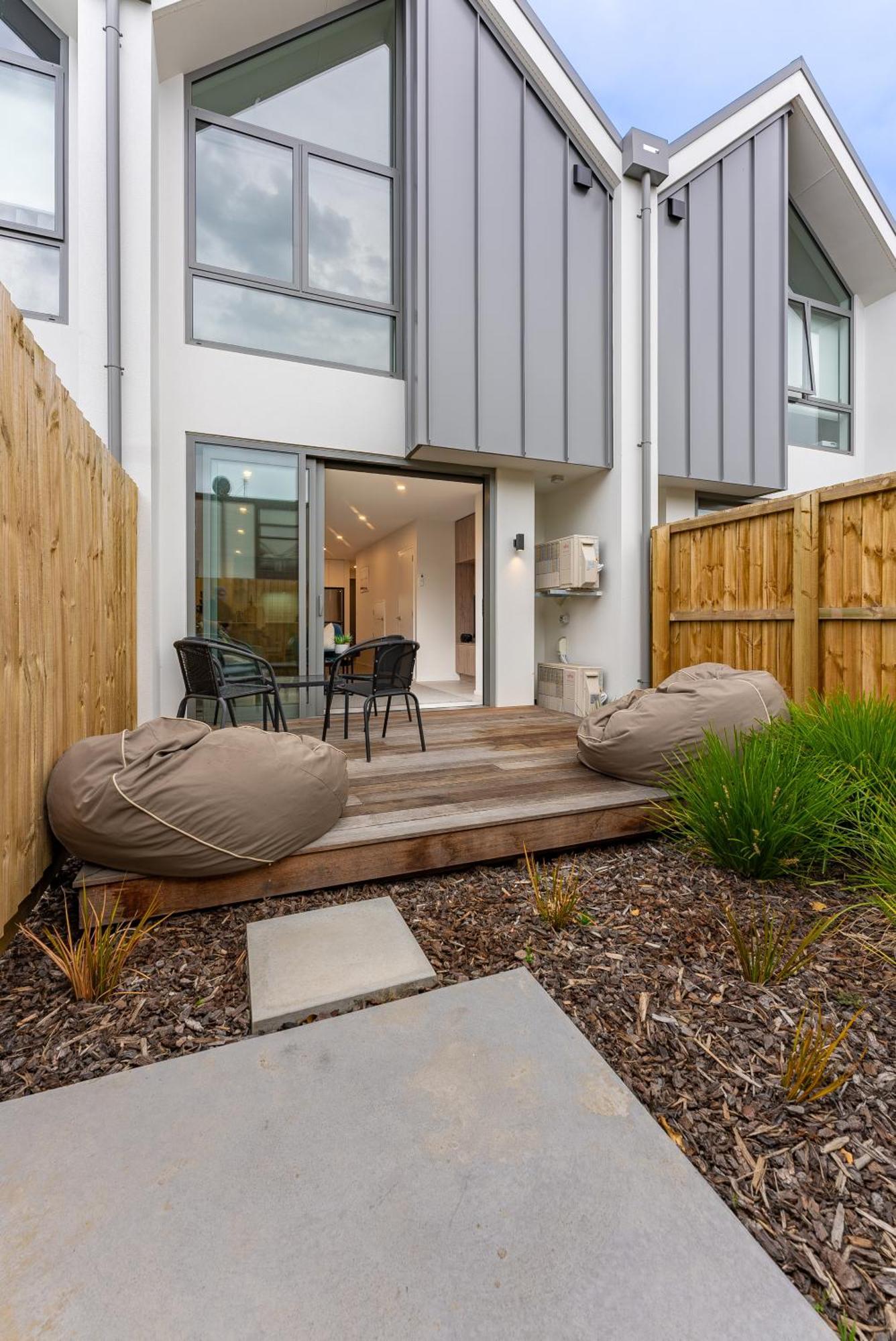 Urban Nest - Entire Townhouse And Free Parking Villa Christchurch Dış mekan fotoğraf