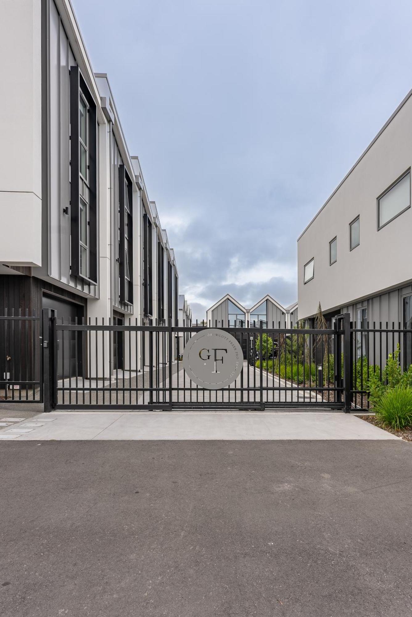 Urban Nest - Entire Townhouse And Free Parking Villa Christchurch Dış mekan fotoğraf